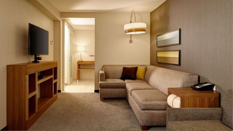 Hyatt Place Madison/Verona Bagian luar foto