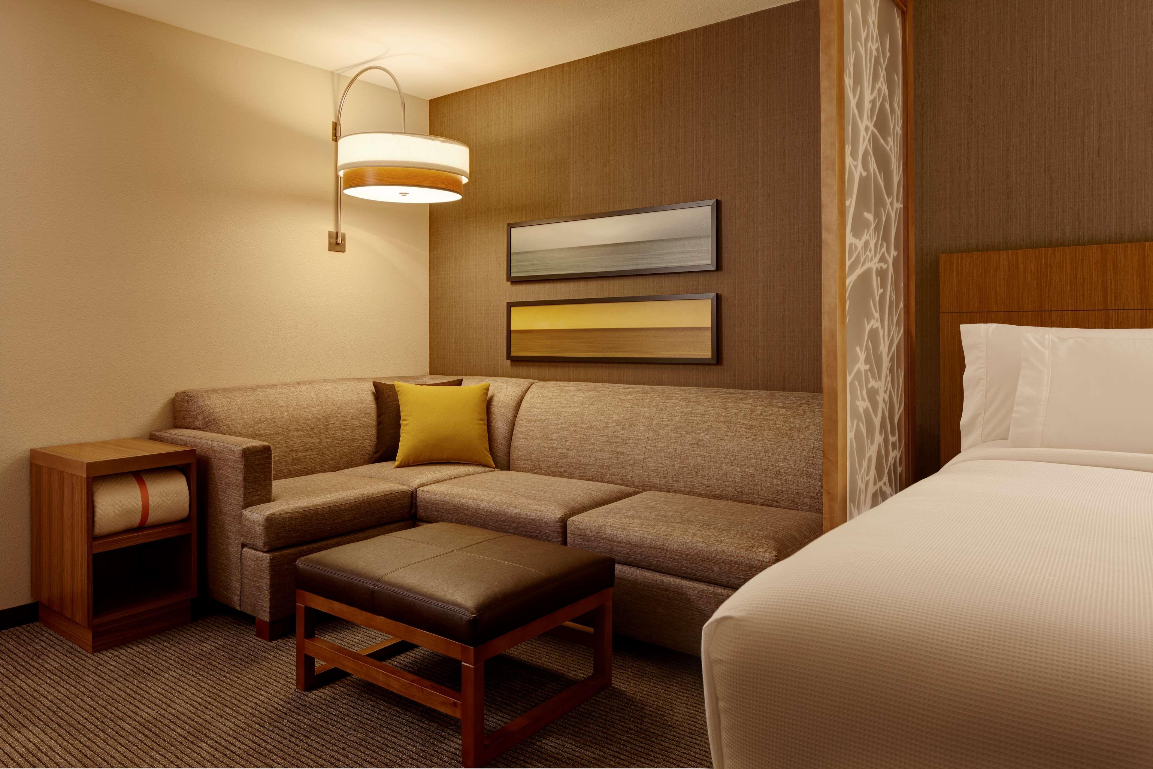 Hyatt Place Madison/Verona Bagian luar foto