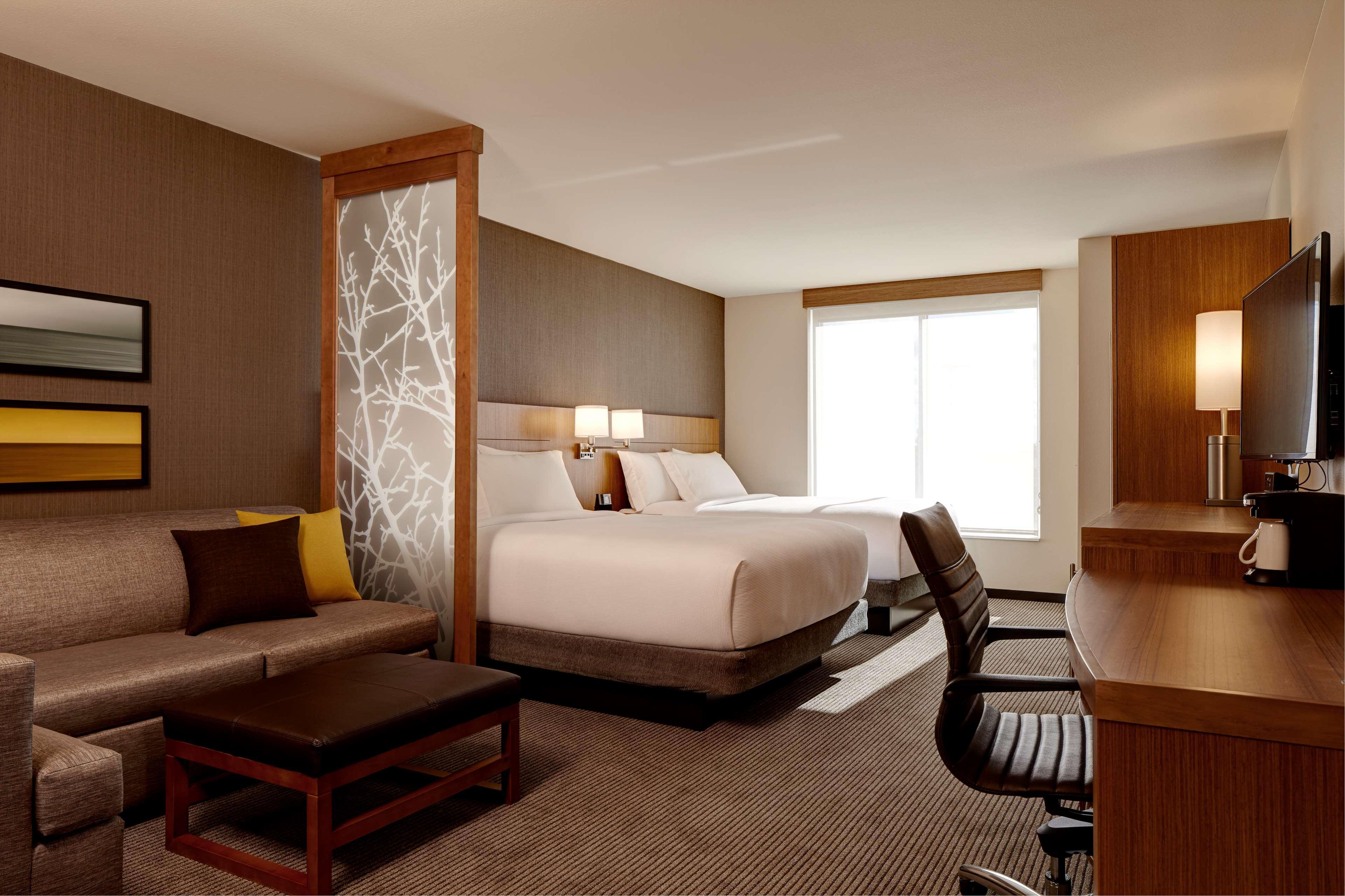 Hyatt Place Madison/Verona Bagian luar foto