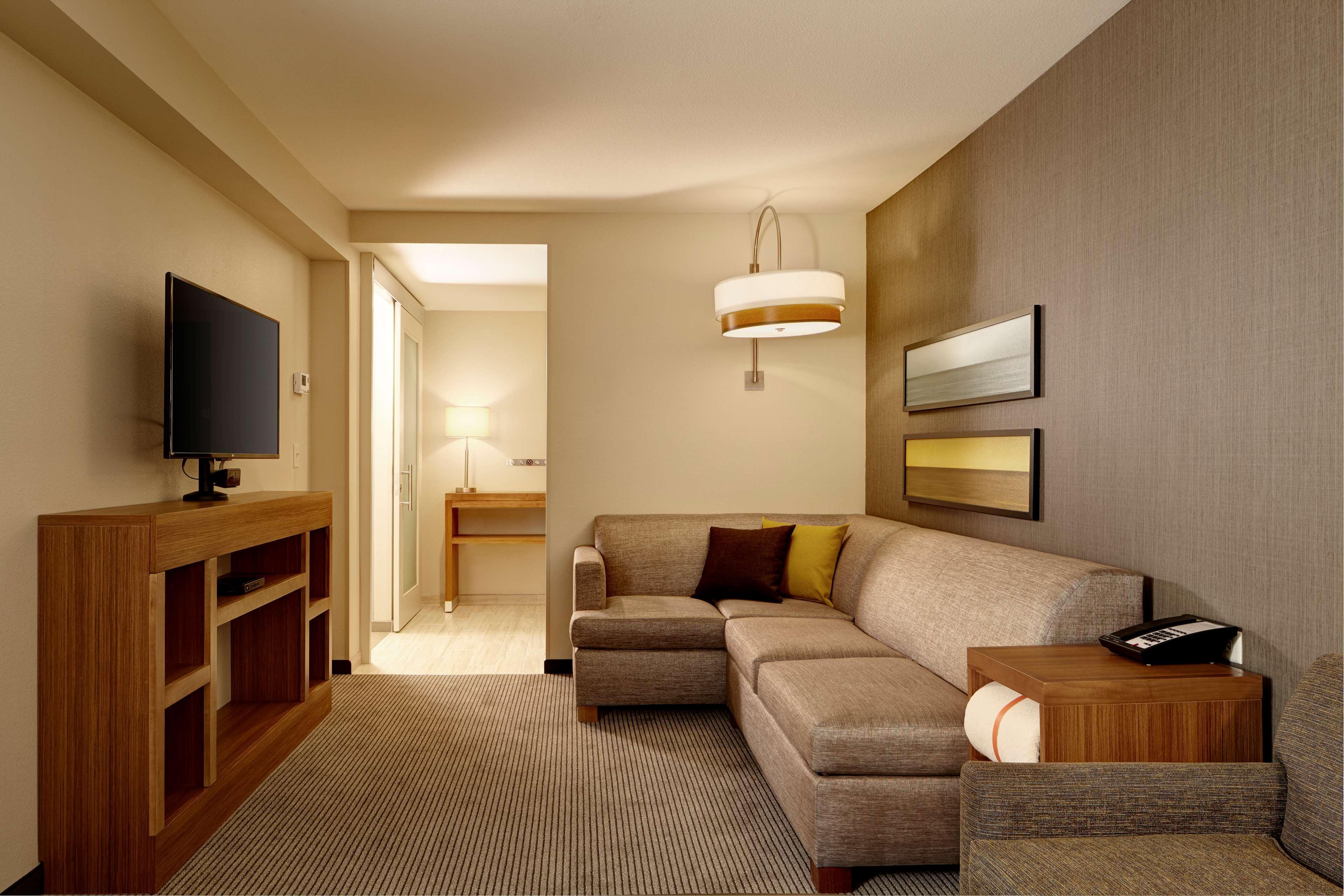 Hyatt Place Madison/Verona Bagian luar foto
