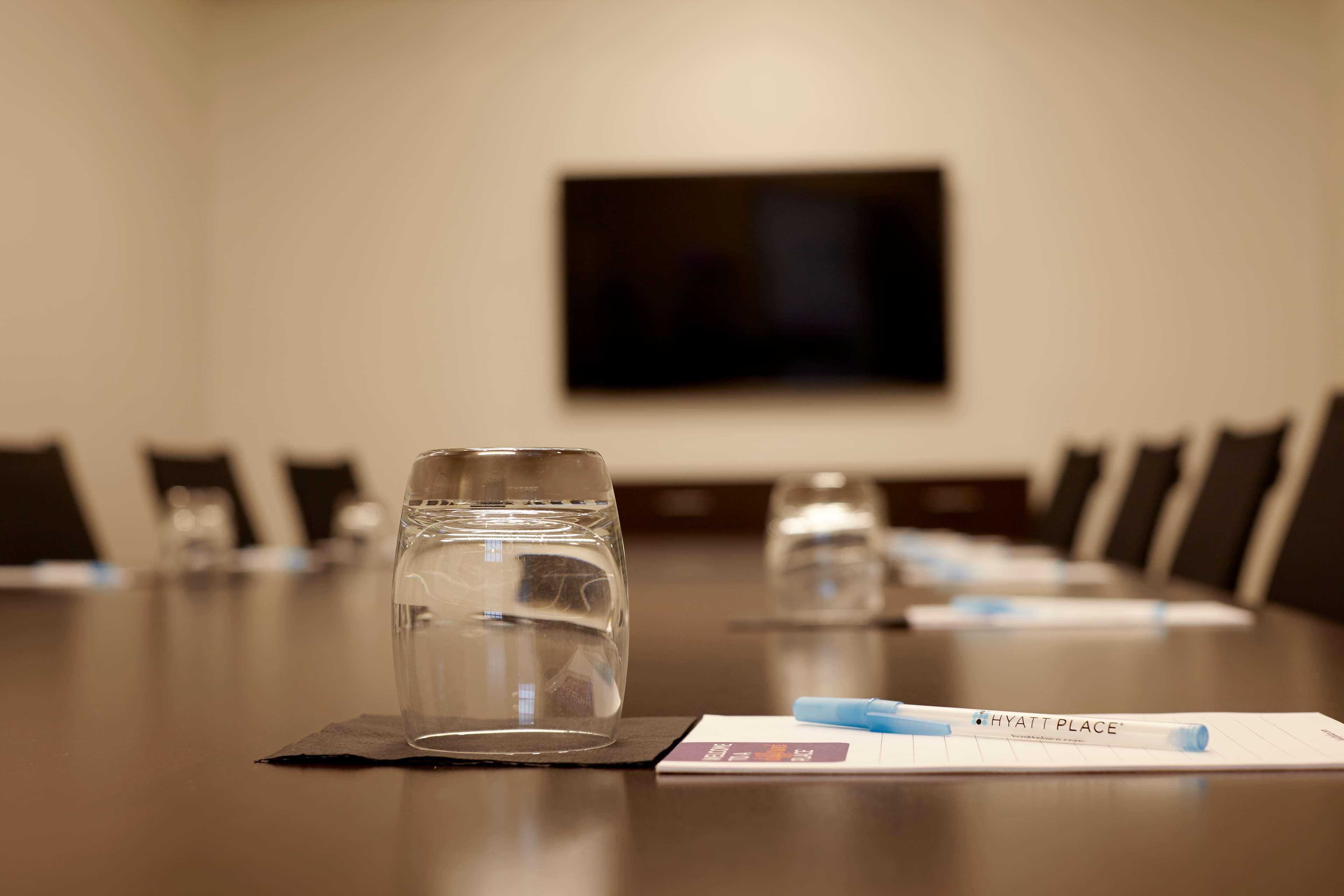 Hyatt Place Madison/Verona Bagian luar foto