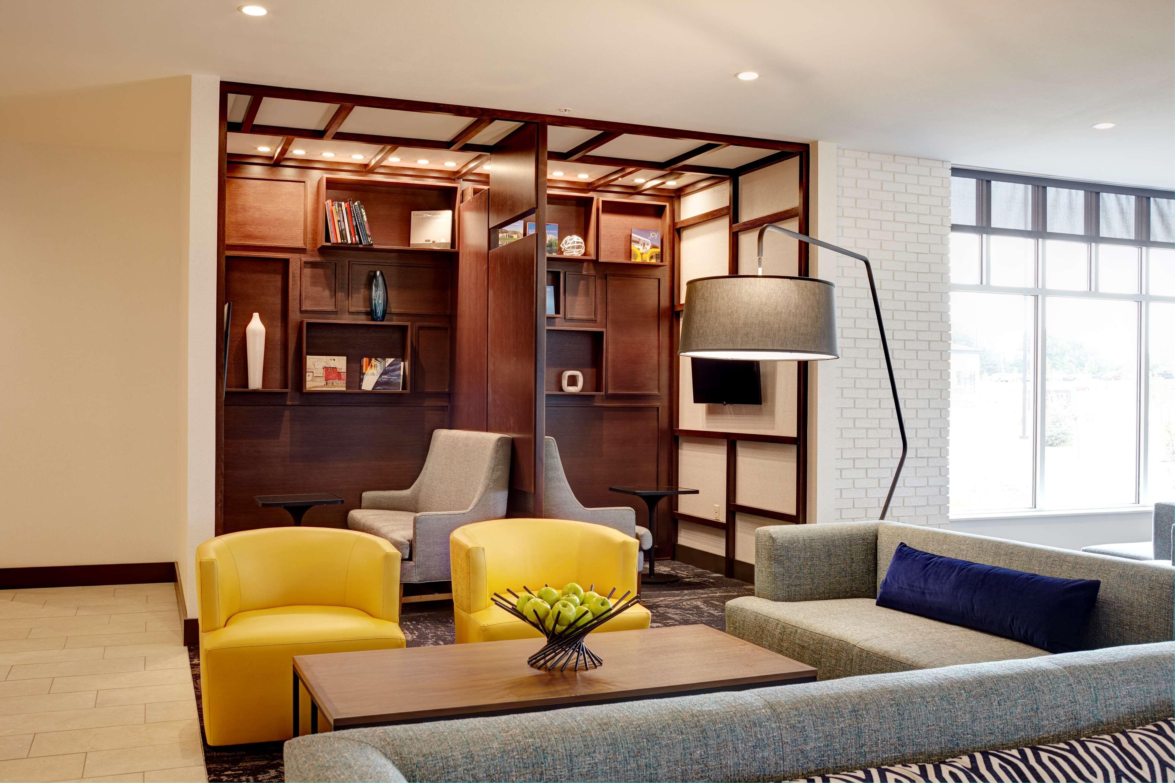 Hyatt Place Madison/Verona Bagian luar foto