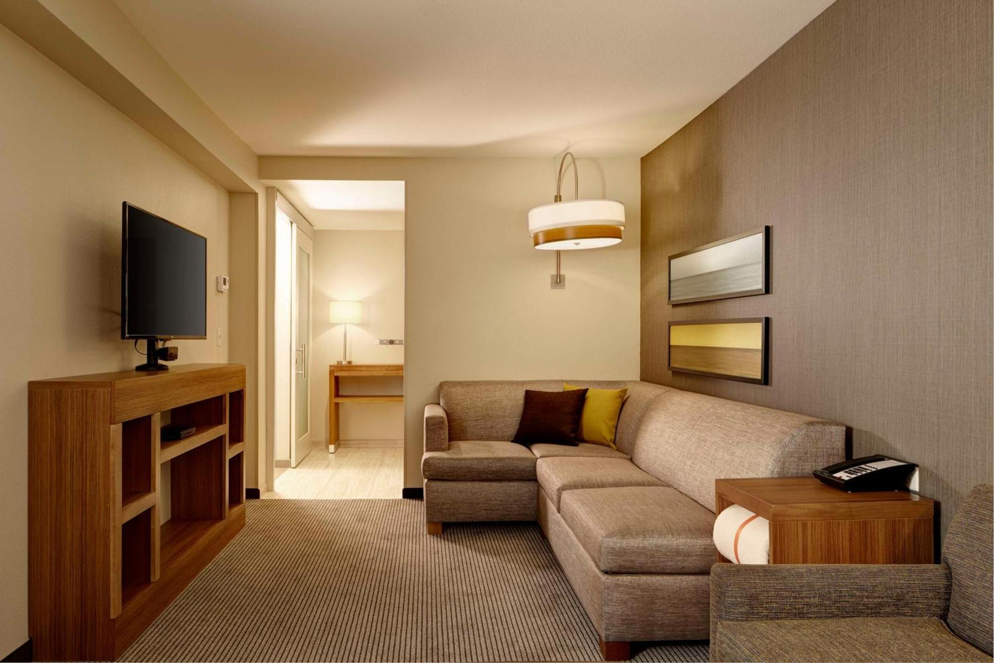 Hyatt Place Madison/Verona Bagian luar foto