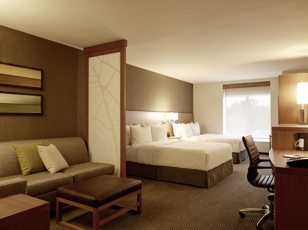 Hyatt Place Madison/Verona Bagian luar foto